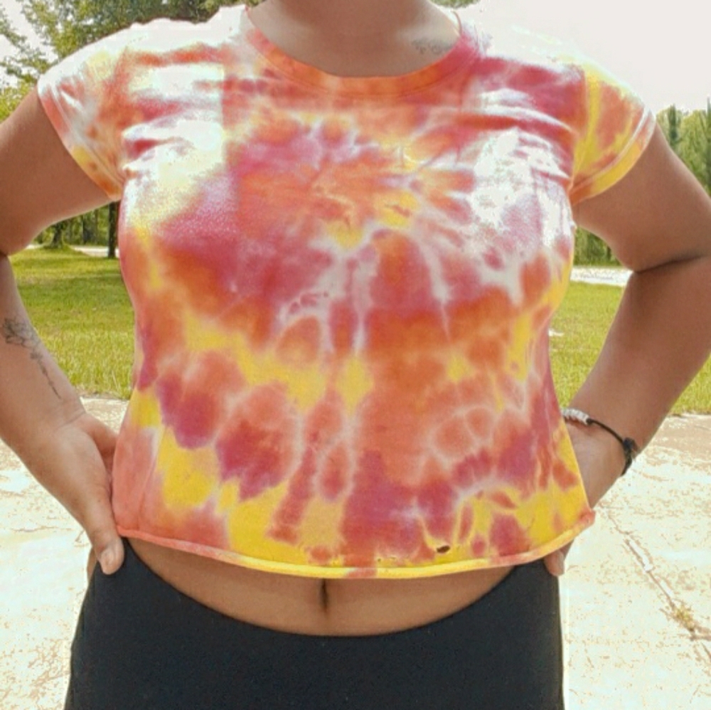 Tie dye crop tee